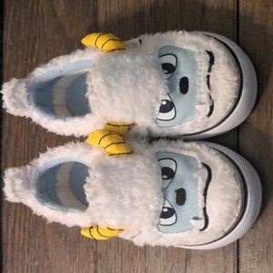 Toddler Yeti Vans